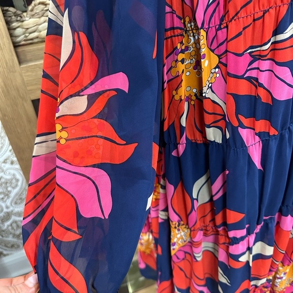 Trina Turk Silvery Dress 3/4 Balloon Sleeve A-line Gathered Size Medium BNWT - Picture 5 of 10